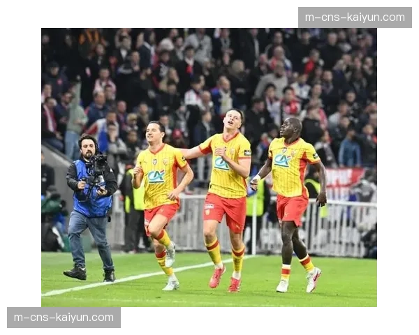 雷恩客场连追三球，3-3绝平波尔多上演进球大战